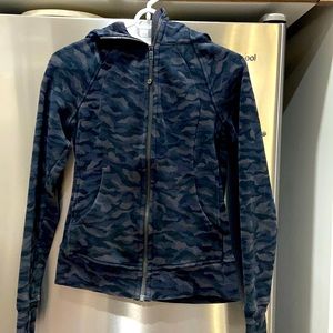 Lululemon camouflage scuba sweatshirt